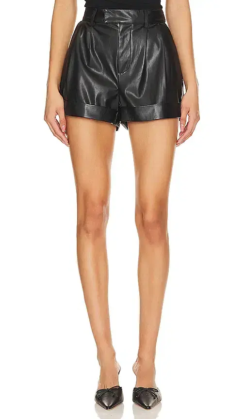 Bistro Short