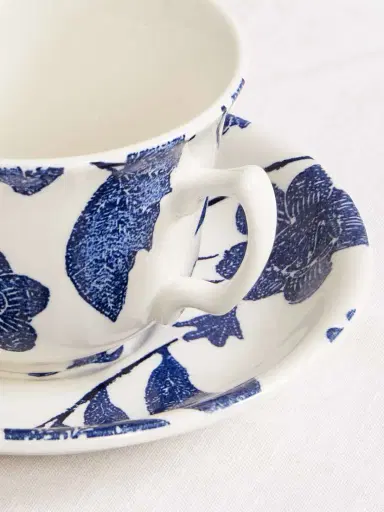 Ralph Lauren Home + Burleigh Garden Vine Floral-print Earthenware Tea Cup And Saucer | Thumbnail 3
