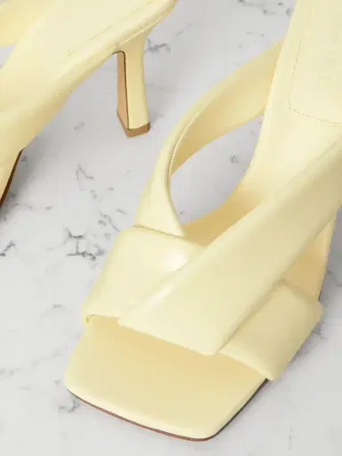 Bottega Veneta Riva Padded Glossed-leather Mules | Thumbnail 4 Bottega Veneta Riva Padded Glossed-leather Mules | Thumbnail 4