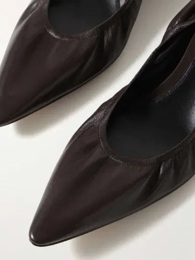 The Row Uxor Leather Pumps | Thumbnail 4 The Row Uxor Leather Pumps | Thumbnail 4