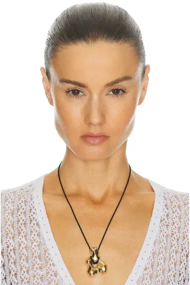 AGMES Bodmer Pendant Necklace | Thumbnail 2