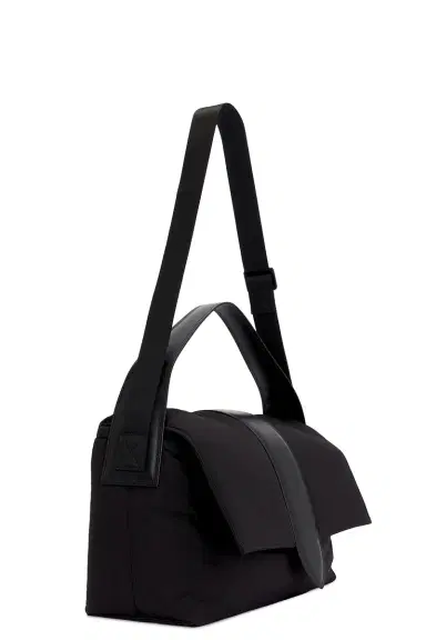 Jacquemus Le Messenger Bambino Bag | Thumbnail 3 Jacquemus Le Messenger Bambino Bag | Thumbnail 3