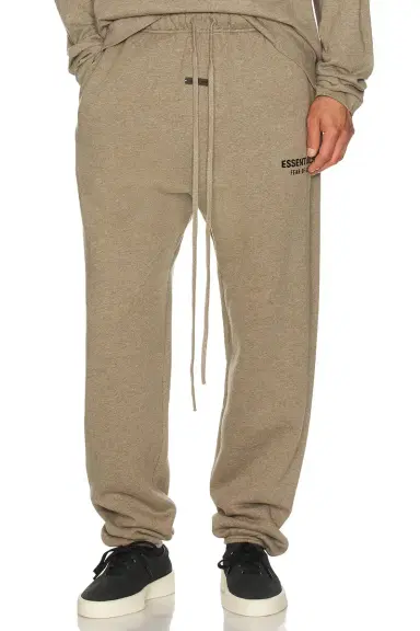 Fear of God Essentials Classic Fit Fleece Sweatpant | Thumbnail 3 Fear of God Essentials Classic Fit Fleece Sweatpant | Thumbnail 3