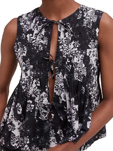 Desmond & Dempsey Women's Flowers Of Time Pleated Cami & Shorts Set - Flowers Of Time Black - Size XL | Thumbnail 6
