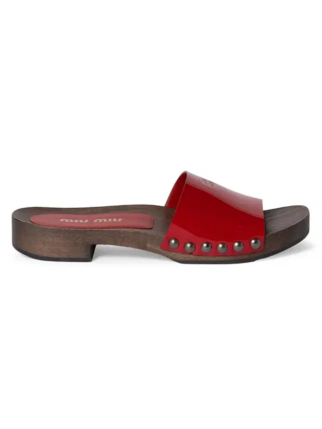 Women's Patent Leather Clogs - Red