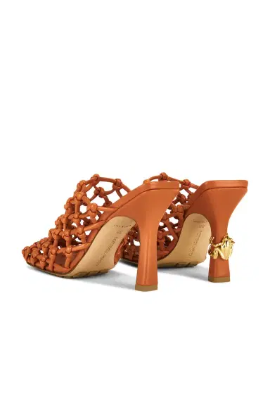 Bottega Veneta Mule Pump | Thumbnail 3 Bottega Veneta Mule Pump | Thumbnail 3