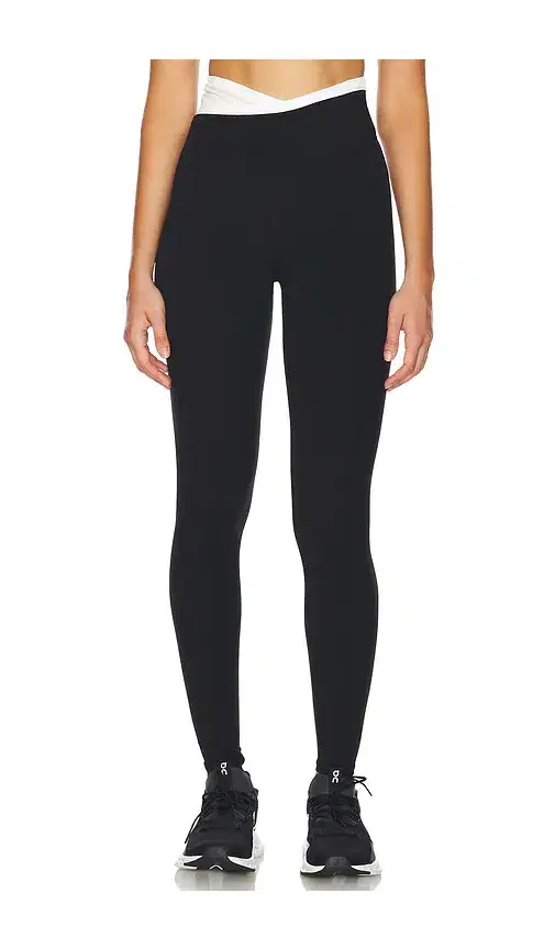 Status Legging