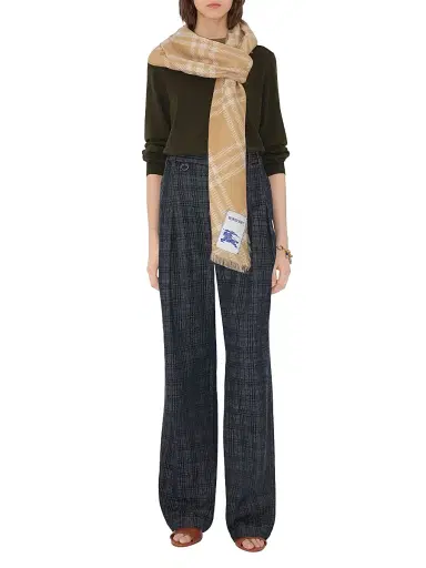 Burberry Women's Wide Check Wool Scarf | Thumbnail 2 Burberry Women's Wide Check Wool Scarf | Thumbnail 2
