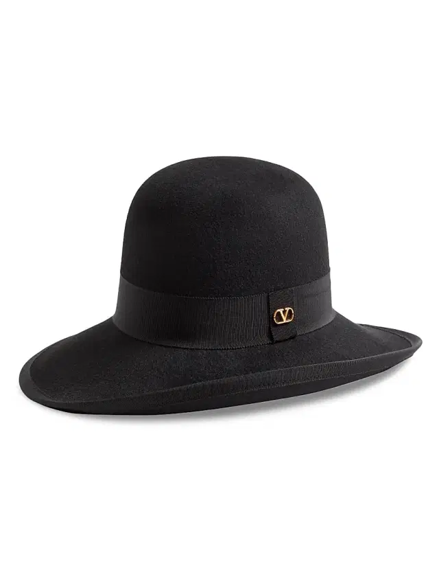 Valentino Garavani Women's VLogo Signature Hat in Lapin Fabric - Black