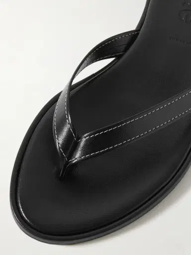 aeyde Melody Leather Flip Flops | Thumbnail 4