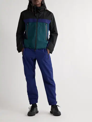 Moncler Grenoble Villair Colour-Block 2L GORE-TEX PACLITE® Hooded Jacket - Men | Thumbnail 2 Moncler Grenoble Villair Colour-Block 2L GORE-TEX PACLITE® Hooded Jacket - Men | Thumbnail 2