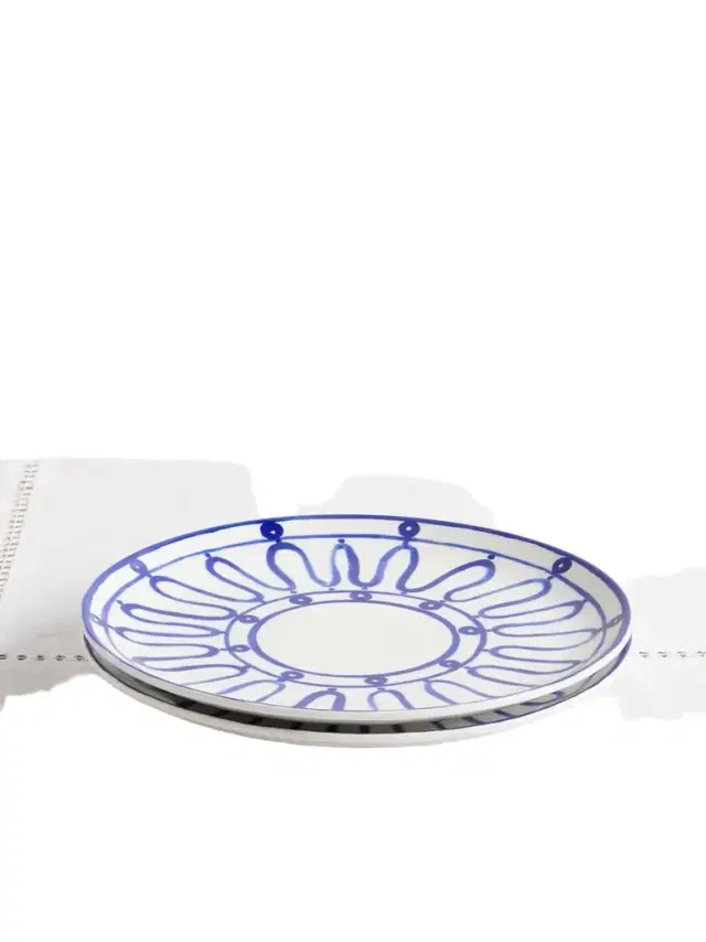 Kyma Painted Porcelain Dessert Plate