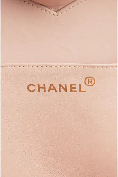 Chanel Chanel 1994 Patent Heart Vanity Bag | Thumbnail 5