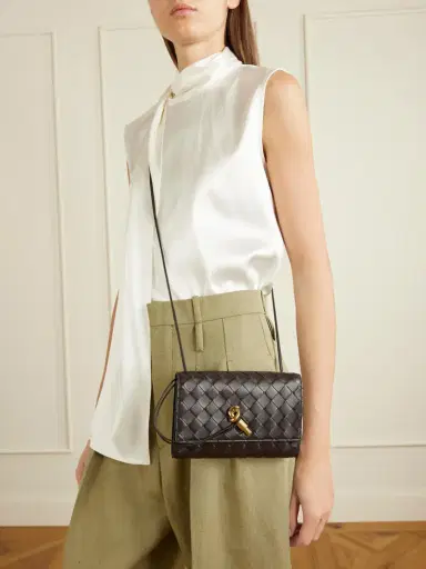 Bottega Veneta Intrecciato Leather Pouch | Thumbnail 2 Bottega Veneta Intrecciato Leather Pouch | Thumbnail 2