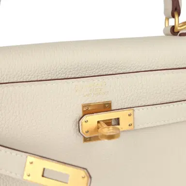HERMÈS Hermes Special Order (HSS) Kelly Retourne 25 Craie Verso Togo Brushed Gold Hardware | Thumbnail 7 HERMÈS Hermes Special Order (HSS) Kelly Retourne 25 Craie Verso Togo Brushed Gold Hardware | Thumbnail 7