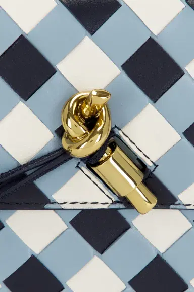Bottega Veneta Andiamo Clutch | Thumbnail 7