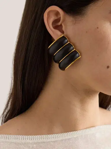 Alaïa Bumper Gold-tone Wood Clip Earrings | Thumbnail 2