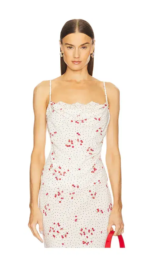 L'Academie Hallie Top