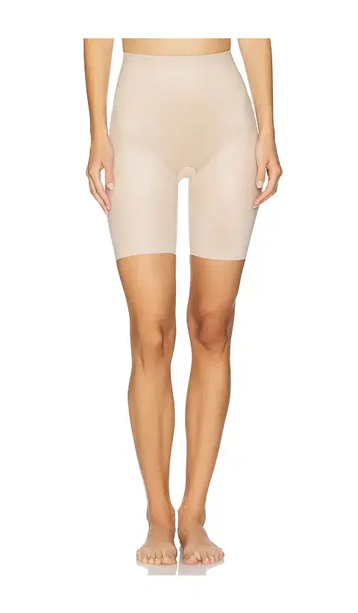 SPANX Spanxshape Invisible Short