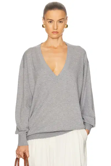 Helsa Quintana Oversized V Neck Sweater | Thumbnail 3