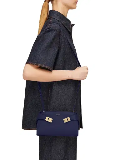 Ferragamo Women's Hug Leather Crossbody Bag | Thumbnail 2