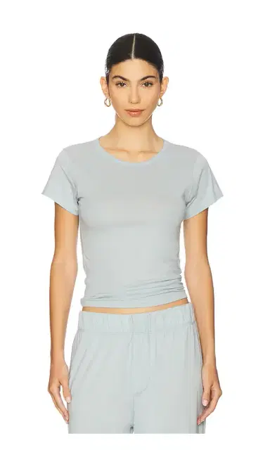 ÉTERNE Fitted Crewneck Short Sleeve T-Shirt | Thumbnail 1