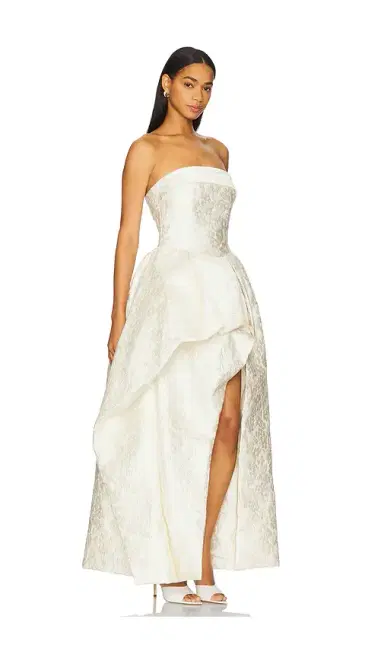 Elliatt Galadirel Gown | Thumbnail 2 Elliatt Galadirel Gown | Thumbnail 2
