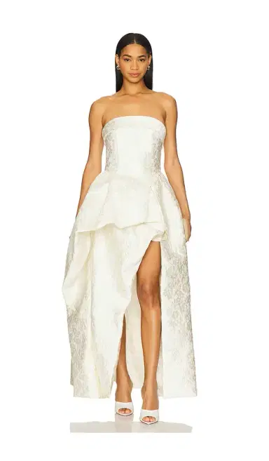 Elliatt Galadirel Gown | Thumbnail 1 Elliatt Galadirel Gown | Thumbnail 1