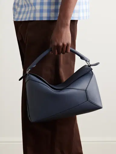 Loewe Puzzle Edge Large Logo-Debossed Leather Messenger Bag - Men | Thumbnail 2