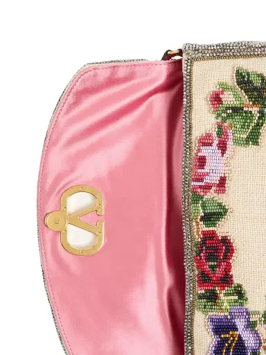 Valentino Garavani Women's Vain Soft Embroidered Small Shoulder Bag | Thumbnail 3
