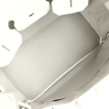 HERMÈS Pre-owned Hermes Birkin Club 35 White and Gris Perle Clemence and Sanguine Lizard Palladium Hardware | Thumbnail 8 HERMÈS Pre-owned Hermes Birkin Club 35 White and Gris Perle Clemence and Sanguine Lizard Palladium Hardware | Thumbnail 8
