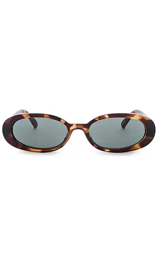 Le Specs Outta Love