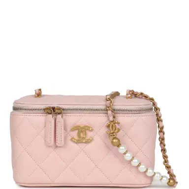 Chanel Chanel Small CC Vanity Case Light Pink Caviar Faux Pearls Brushed Gold Hardware | Thumbnail 1 Chanel Chanel Small CC Vanity Case Light Pink Caviar Faux Pearls Brushed Gold Hardware | Thumbnail 1