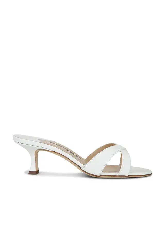 Manolo Blahnik Callamu 50 Patent Mule