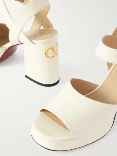 Valentino Garavani Fawcette Patent-leather Platform Sandals | Thumbnail 4 Valentino Garavani Fawcette Patent-leather Platform Sandals | Thumbnail 4