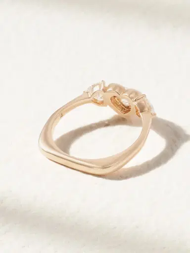 Kamyen Trio Heart 18-karat Rose Gold, Diamond And Enamel Pinky Ring | Thumbnail 3