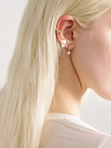 Mizuki 14-karat Gold Diamond Single Ear Cuff | Thumbnail 2