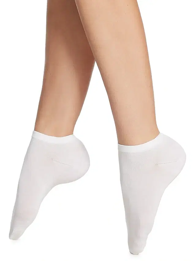Wolford Women's Cotton Sneaker Socks - White