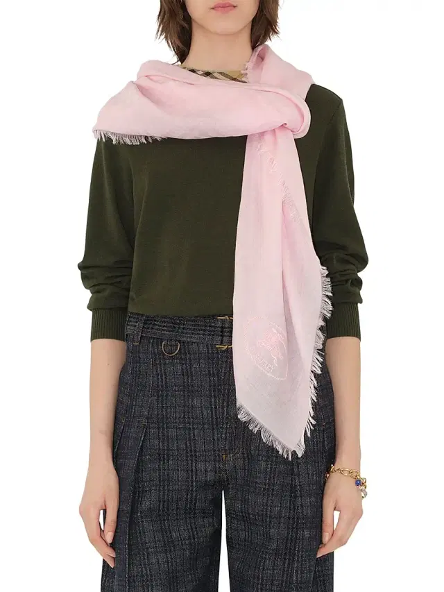 Women's Fringed Check Wool Scarf - Sugar