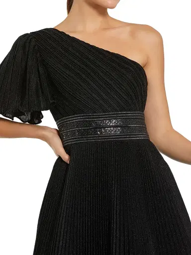 Mac Duggal Women's Ieena 1 Pleated Georgette One-Shoulder Gown - Black - Size 18 | Thumbnail 3 Mac Duggal Women's Ieena 1 Pleated Georgette One-Shoulder Gown - Black - Size 18 | Thumbnail 3