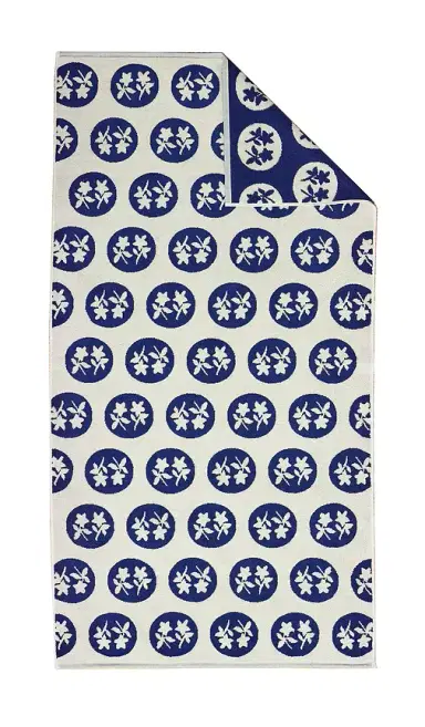 Dusen Dusen Bouquet Bath Towel | Thumbnail 1
