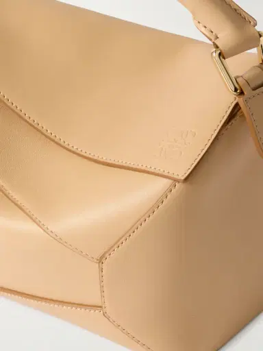 Loewe Puzzle Edge Small Leather Shoulder Bag | Thumbnail 4