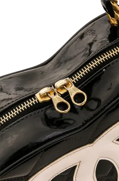 chanel Chanel Vintage Heart Vanity Bag | Thumbnail 7 chanel Chanel Vintage Heart Vanity Bag | Thumbnail 7