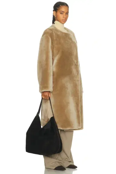 TOTEME Belted Tote | Thumbnail 2 TOTEME Belted Tote | Thumbnail 2