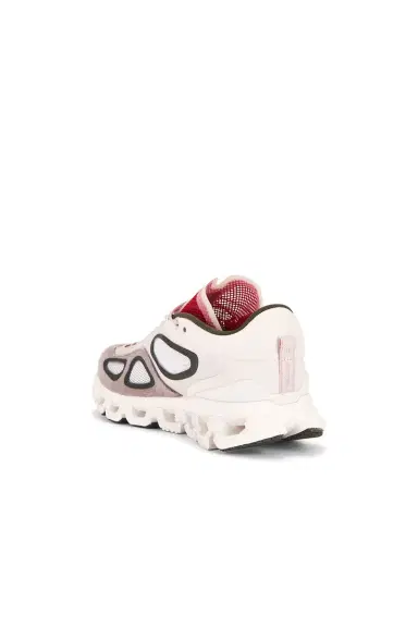 ON x FKA twigs Cloud Sneaker | Thumbnail 3 ON x FKA twigs Cloud Sneaker | Thumbnail 3