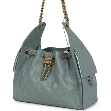Chanel Chanel Small 25 Hobo Bag Green Caviar Antique Gold Hardware | Thumbnail 5 Chanel Chanel Small 25 Hobo Bag Green Caviar Antique Gold Hardware | Thumbnail 5
