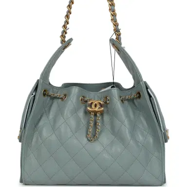 Chanel Chanel Small 25 Hobo Bag Green Caviar Antique Gold Hardware | Thumbnail 1 Chanel Chanel Small 25 Hobo Bag Green Caviar Antique Gold Hardware | Thumbnail 1