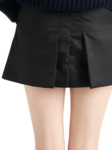 Prada Women's Re-Nylon Mini Skirt - Black | Thumbnail 6