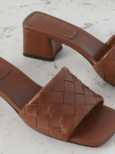 Bottega Veneta Riva Intrecciato Leather Mules | Thumbnail 4 Bottega Veneta Riva Intrecciato Leather Mules | Thumbnail 4