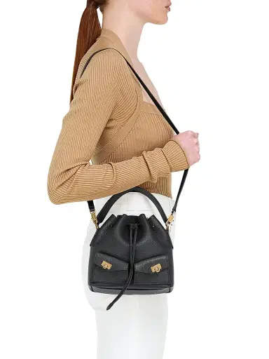 Ferragamo Women's Leather Bucket Bag - Nero | Thumbnail 3